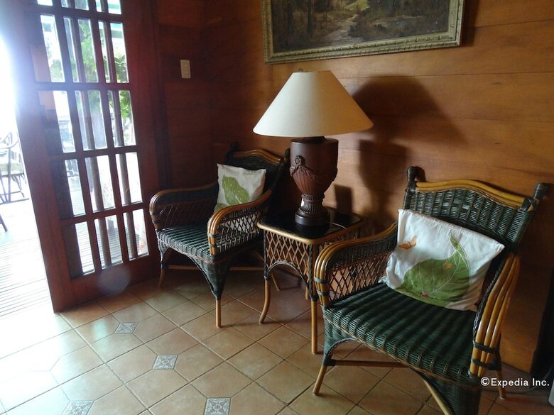 Hotel Eden Meadows Vacation Home