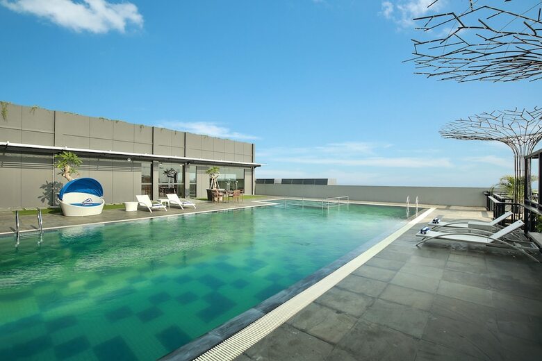 Hotel Swiss-belinn Saripetojo Solo