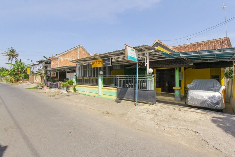 Hotel Spot On 1931 Kampung Osing Inn