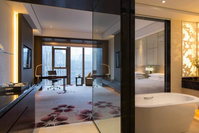 Renaissance Nanjing Olympic Centre Hotel