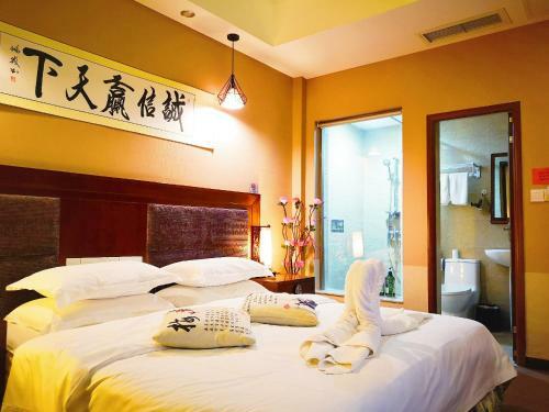 Hostal Longxinfang Garden Guest House