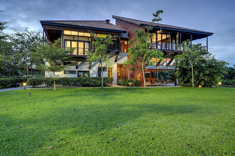 Hotel Mangala Resort & Spa