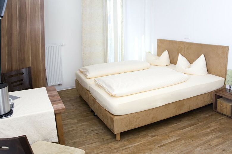 Hotel G�stehaus Zum Lamm Garni