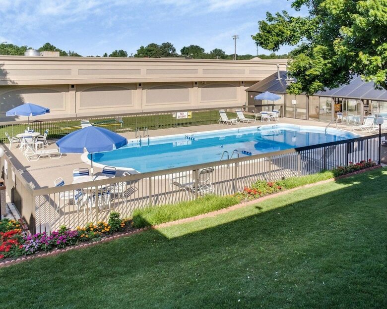 Hotel Clarion Inn