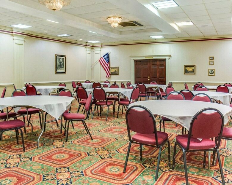 Hotel Clarion Inn