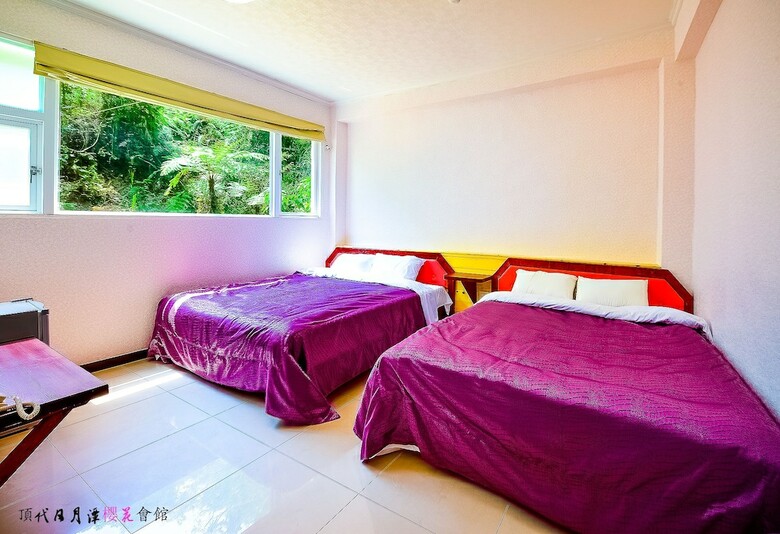 Bed & Breakfast Dindai Cherry Blossom Resort