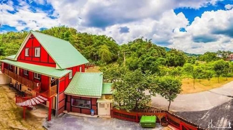 Bed & Breakfast Dindai Cherry Blossom Resort