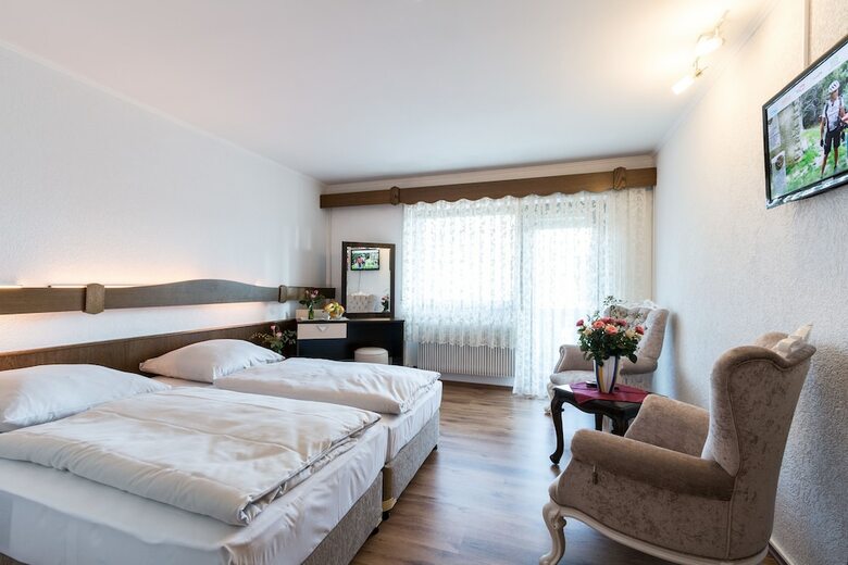 Landhotel Zum K�hlen Grund