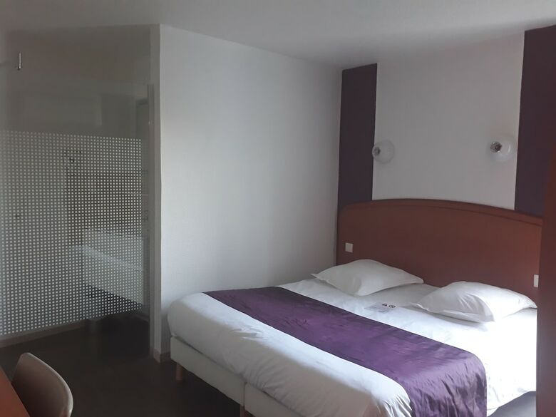 Brit Hotel Essentiel Troyes A�roport