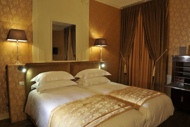 Hotel Domaine Chateau Du Faucon