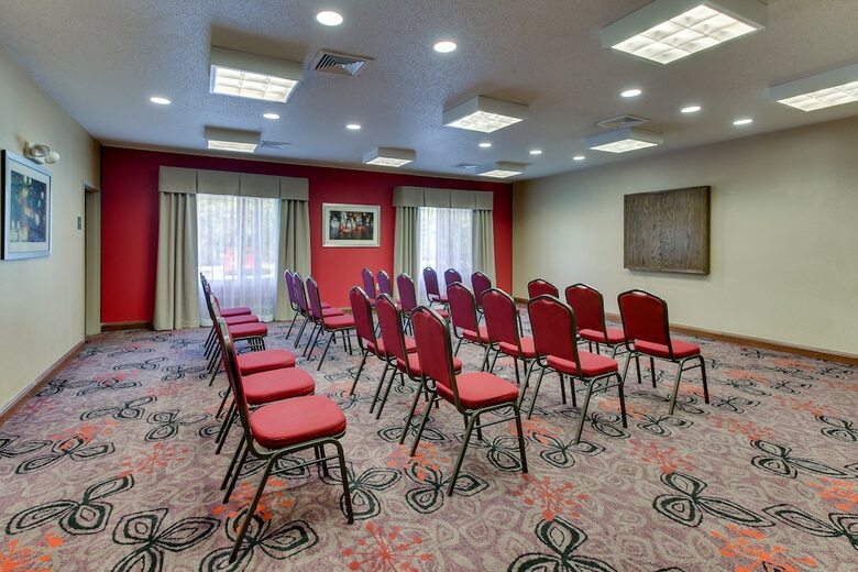 Holiday Inn Express Hotel & Suites Lancaster-lititz
