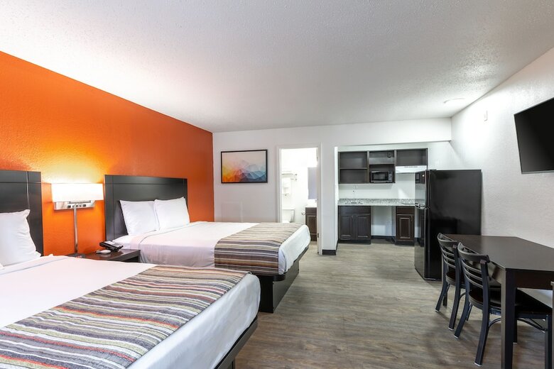 Motel Suburban Extended Stay Hotel