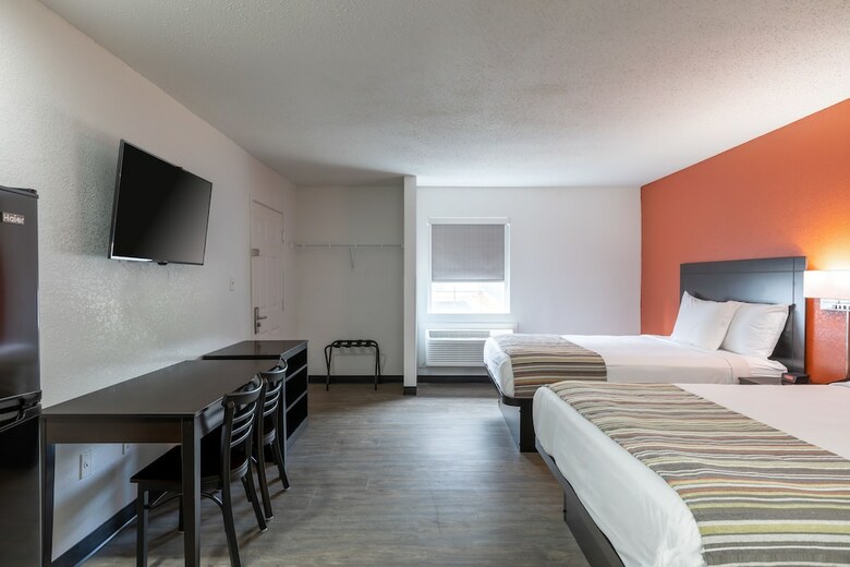 Motel Suburban Extended Stay Hotel