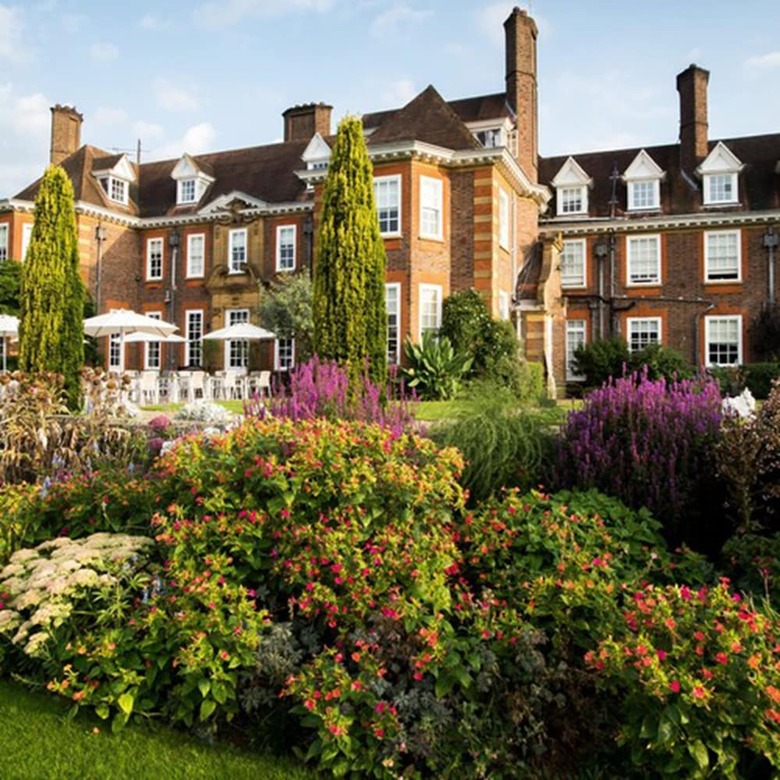 Barnett Hill - Luxury Hotel
