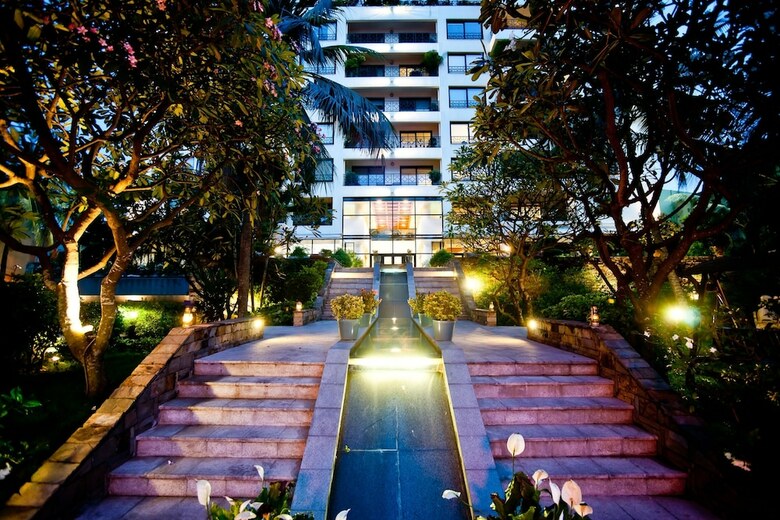 Aparthotel Saigon Domaine Luxury Residences