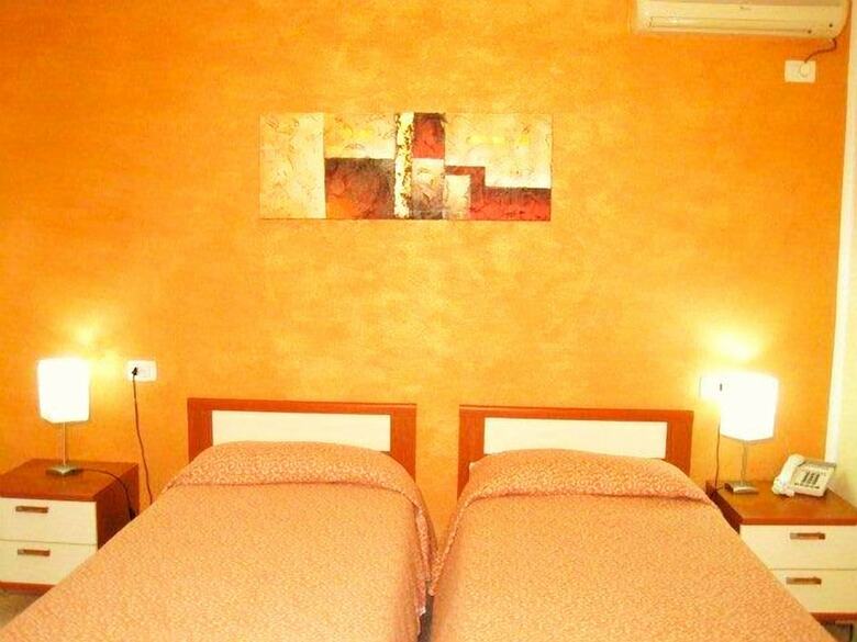 Ariadimari Hotel