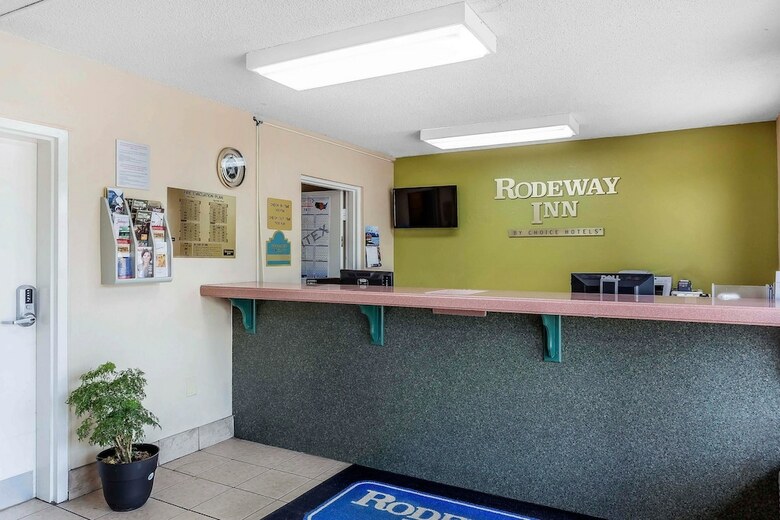Hotel Rodeway Inn