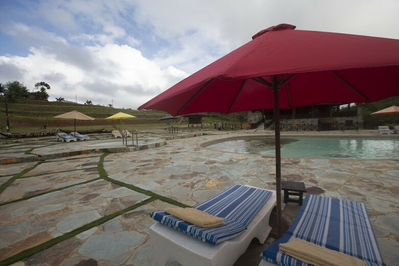 Hotel Axim Beach Resort