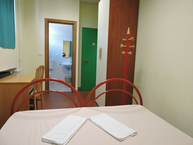 Hostal Ostello Di Arpy - Hostel