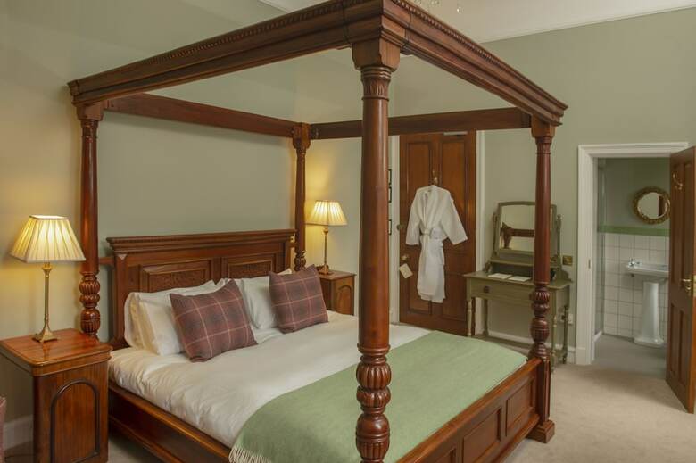 Saplinbrae Hotel And Lodges