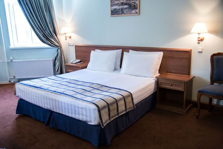 Petro Sport Hotel