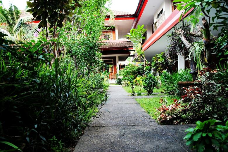 Warna Kedaton Hotel And Meeting