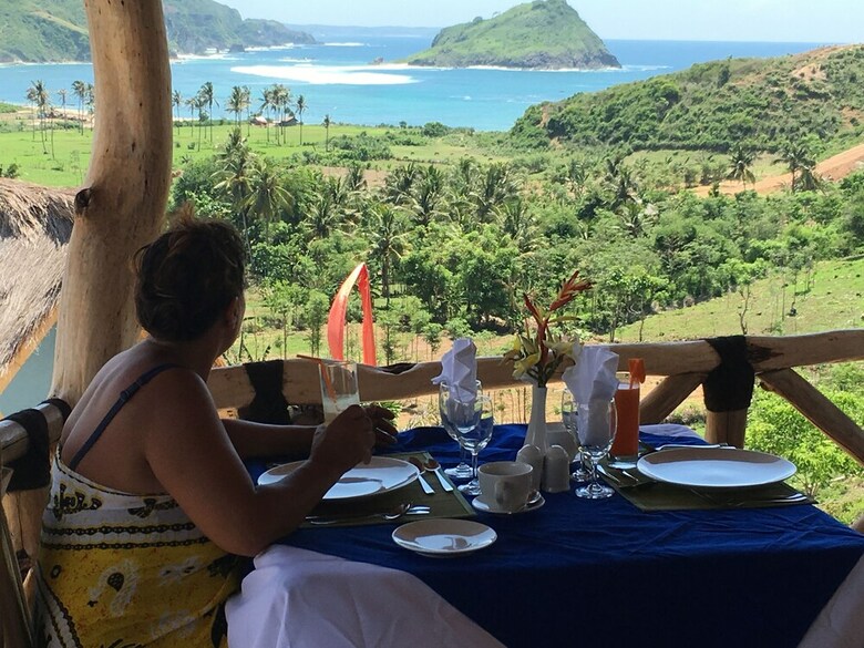 Hotel Blue Monkey Villas Resort & Ocean View