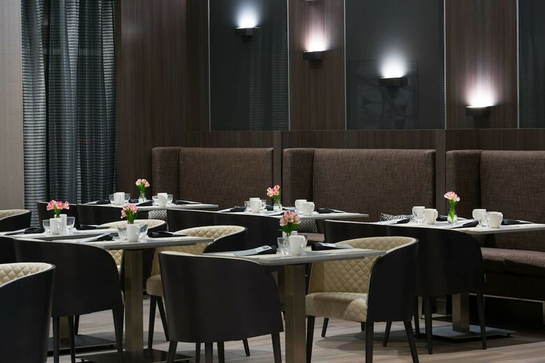 AC Hotel By Marriott Boston Cambridge