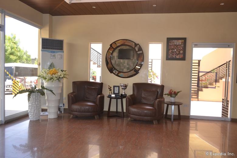 Roadhaus Hotel - The Manny Pacquiao Hotel