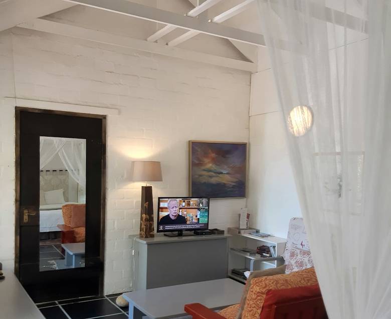 Hotel Hornbill House