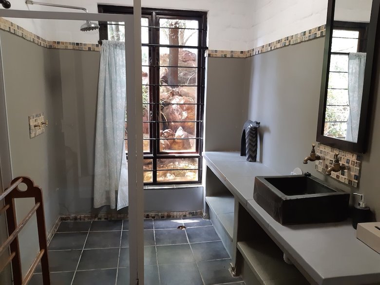 Hotel Hornbill House