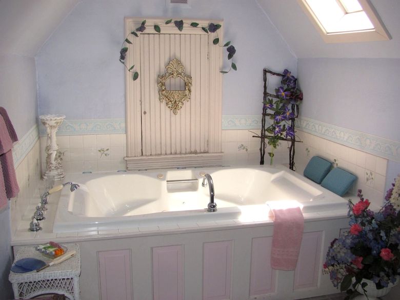 The Blue Belle Inn Bed And Breakfast