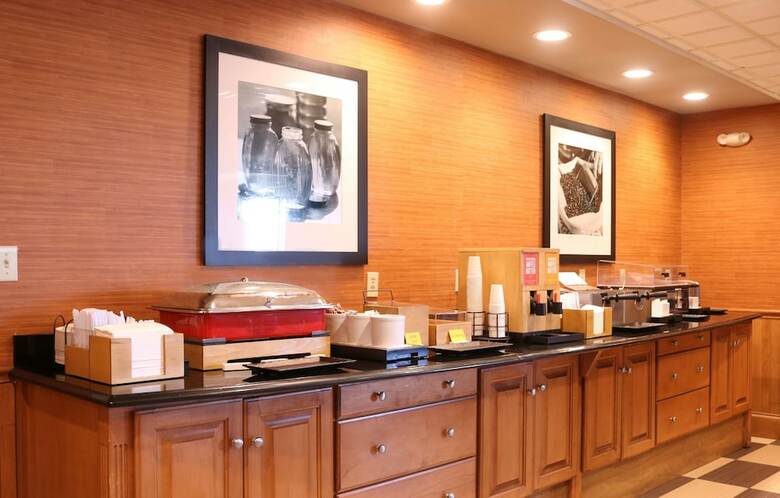 Hotel Hampton Inn & Suites Fremont