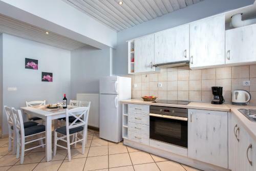 Apartamentos Anita Village