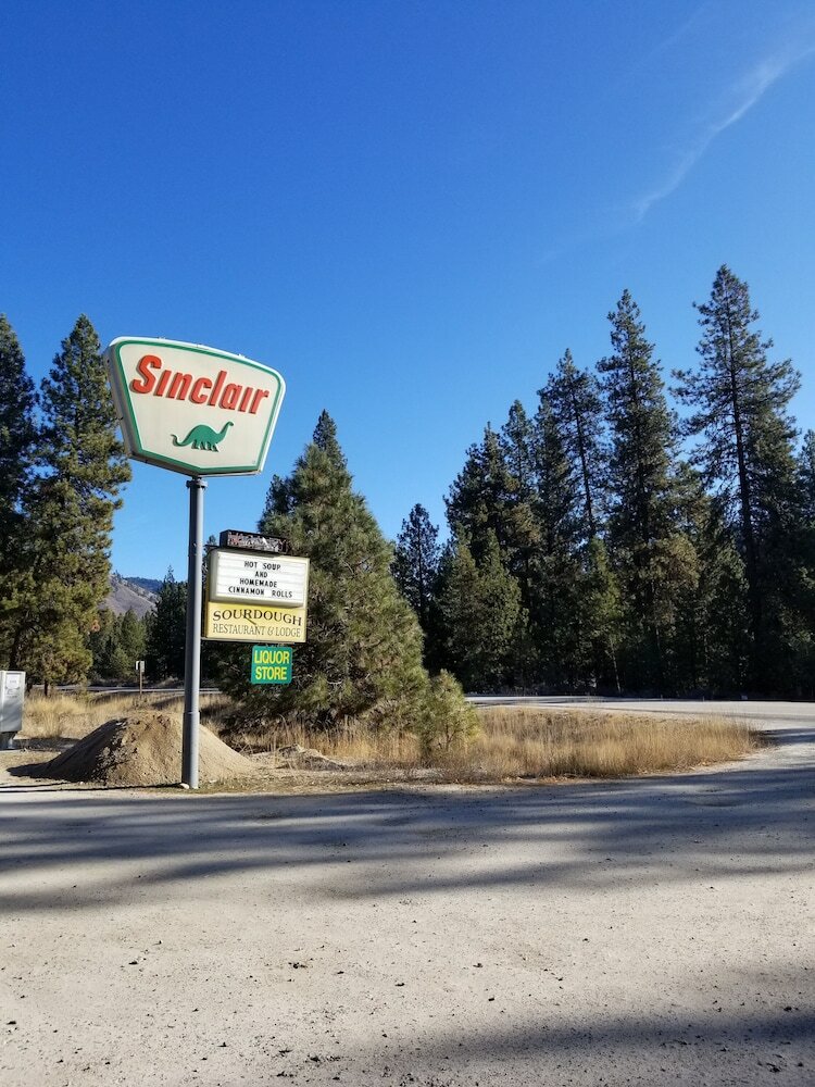 Motel Sourdough Lodge