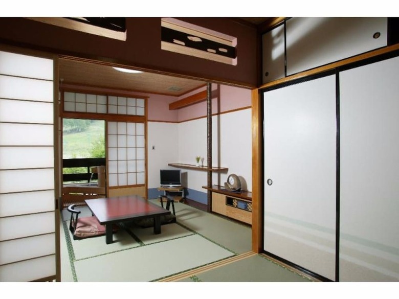 Okutone Onsen Hotel Sunbird