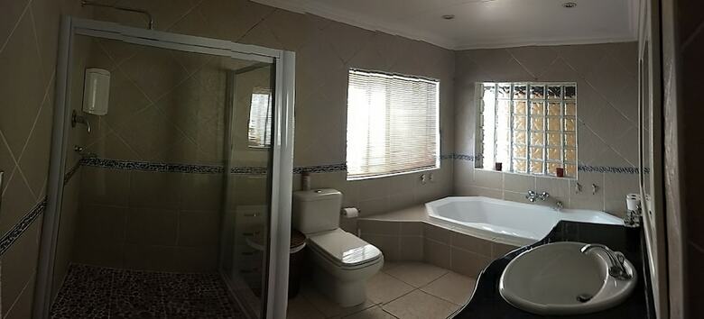 Bed & Breakfast Villa Schreiner Guest House