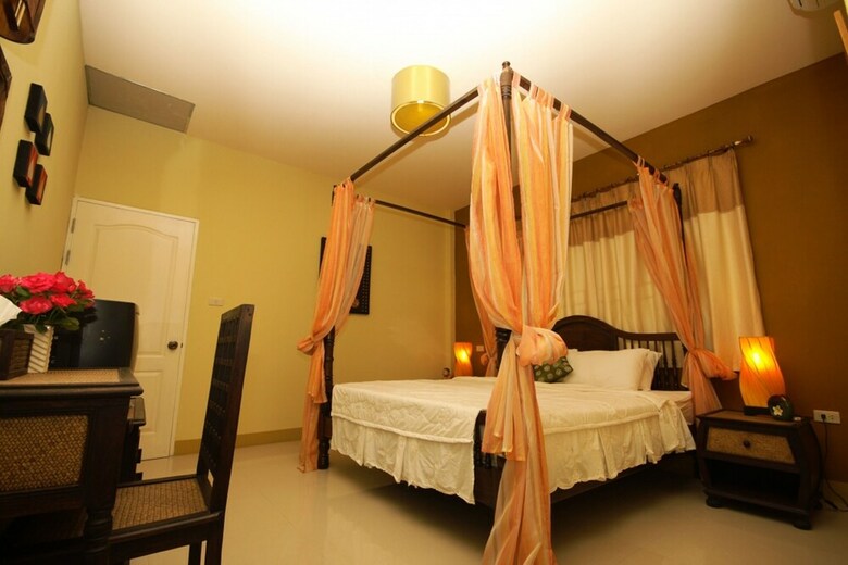 Hotel Baanplaidoi Resort