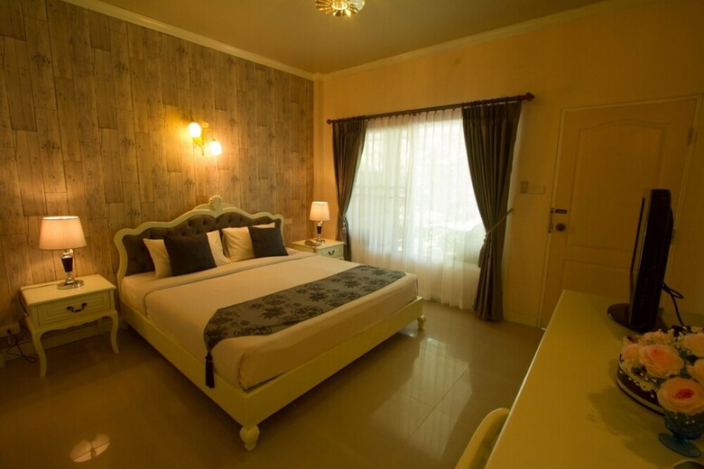 Hotel Baanplaidoi Resort