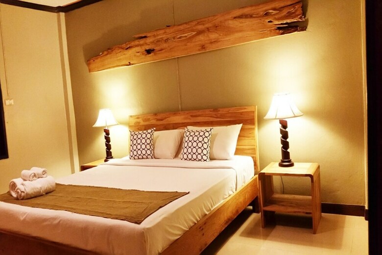 Hotel Baanplaidoi Resort