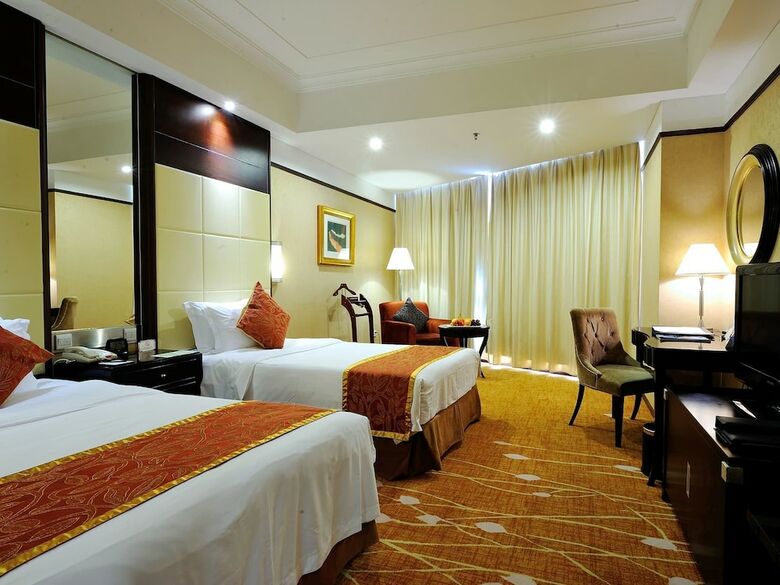 Hotel Howard Johnson Pearl Plaza Wuhan