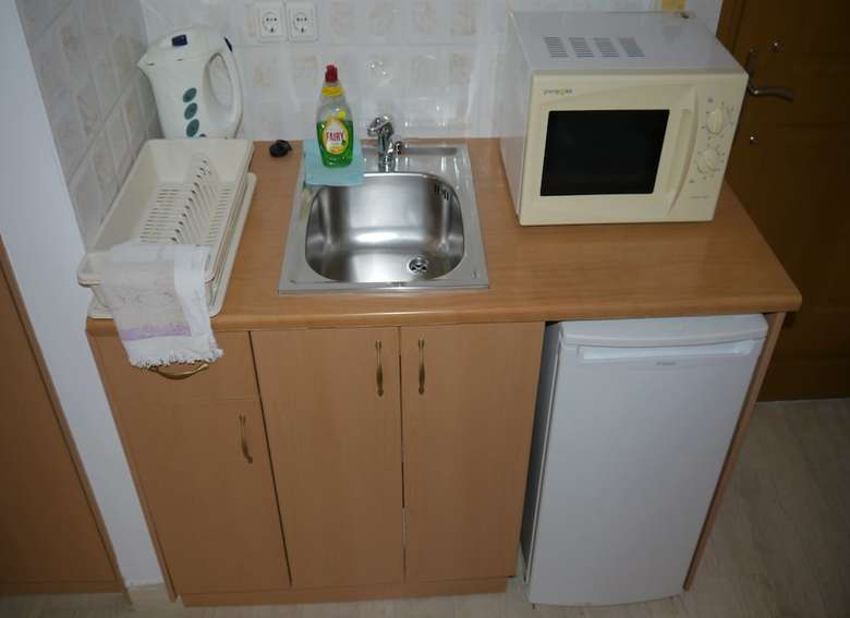 Apartamentos Tria Adelphia