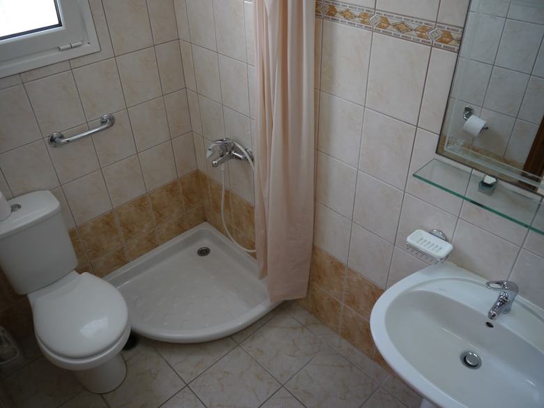 Apartamentos Tria Adelphia