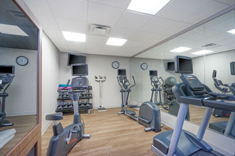 Holiday Inn Express Hotel & Suites Frankfort