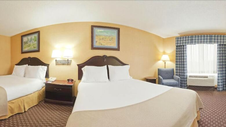 Holiday Inn Express Hotel & Suites Frankfort