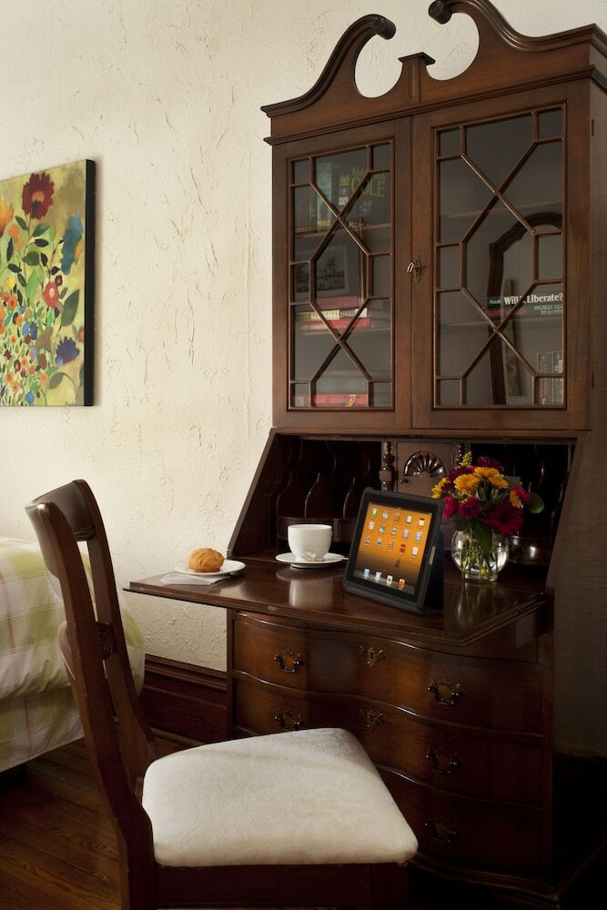 Bed & Breakfast American Guest House