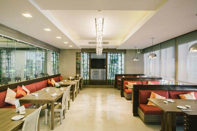 Aparthotel Jasmine Resort Hotel & Serviced Apartment