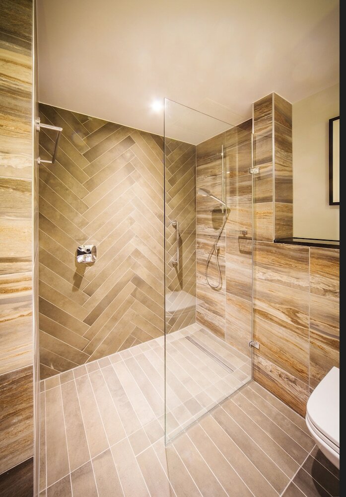 Hotel Doubletree By Hilton London Kingston Upon Thames
