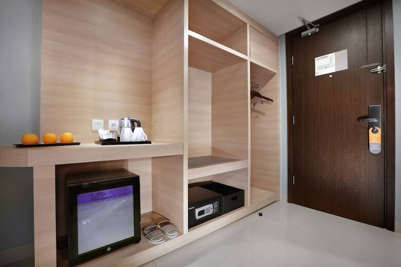 Hotel Harper Mt Haryono By Aston