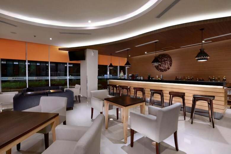 Hotel Harper Mt Haryono By Aston